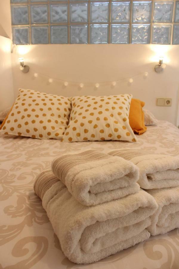 Vut Skyline Apartment Segovia Bagian luar foto