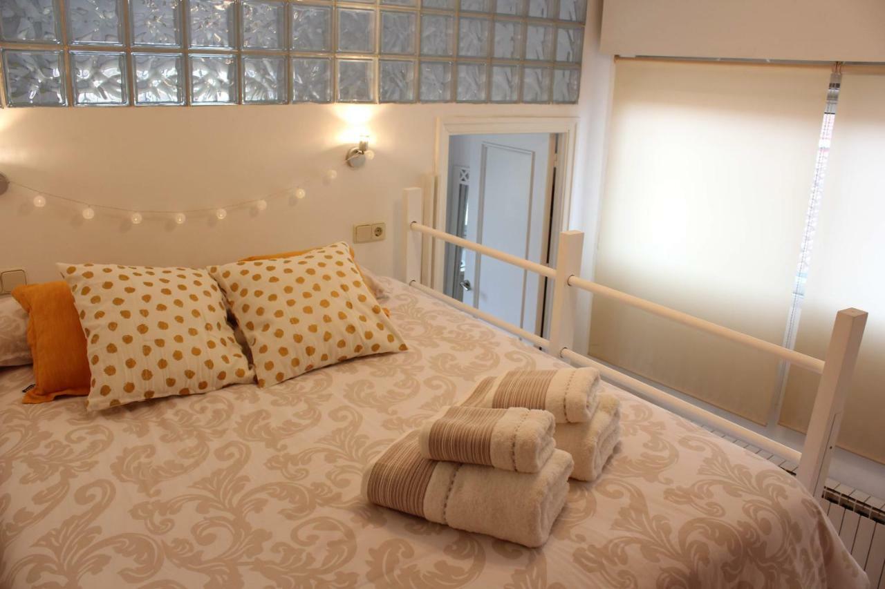 Vut Skyline Apartment Segovia Bagian luar foto
