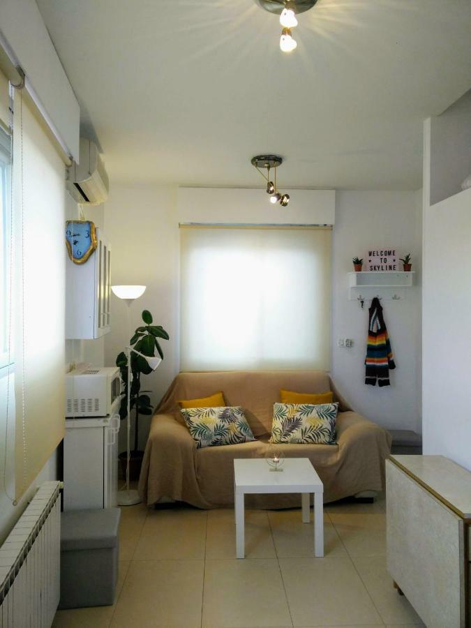 Vut Skyline Apartment Segovia Bagian luar foto