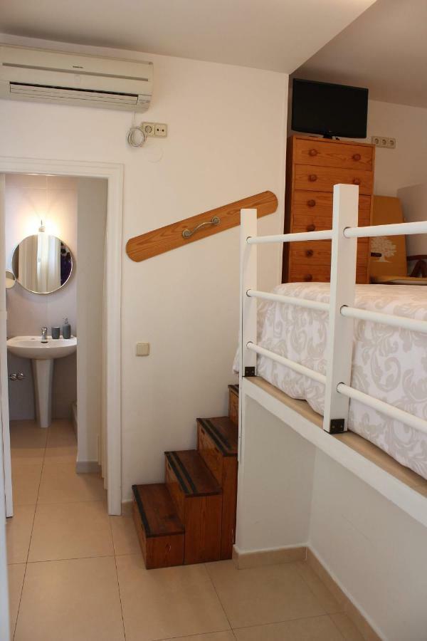 Vut Skyline Apartment Segovia Bagian luar foto