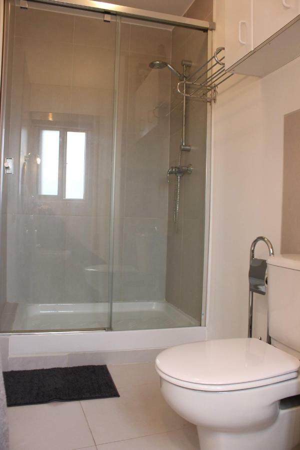 Vut Skyline Apartment Segovia Bagian luar foto